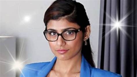 Mia Khalifa Height, Weight, Age, Net Worth, Dating, Bio, Facts